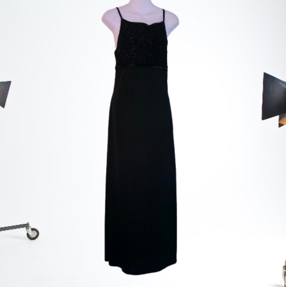 Vintage Y2K Black Dress Size M Made In The USA - Picture 1 of 7